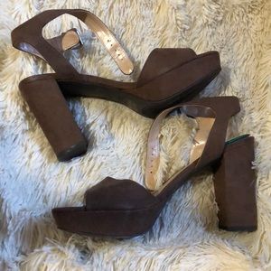Unisa faux suede brown platforms